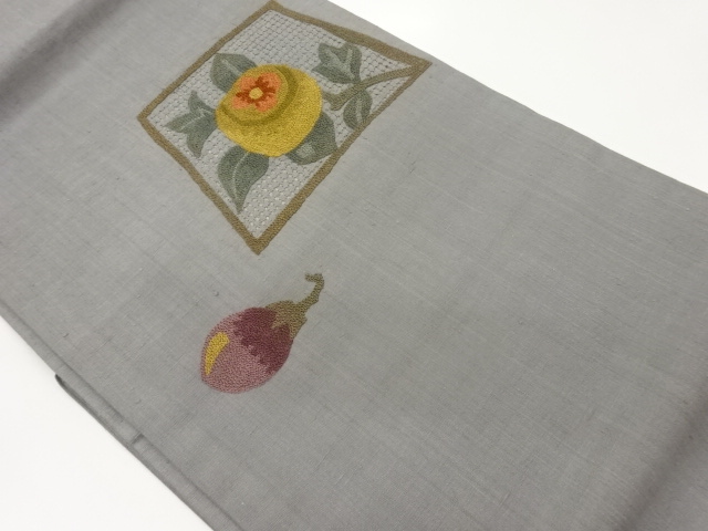 手織り紬相良汕頭刺繍四角に花・野菜模様名古屋帯 | 宗 sou::お茶道具